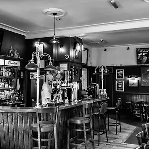 3* Gasthof The Ship
